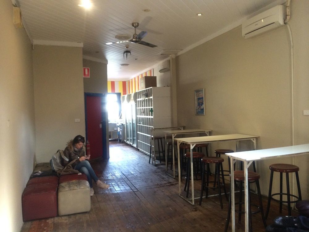 Urban Nomad Potts Point - 18 To 39 Only Hostel Sydney Exterior photo